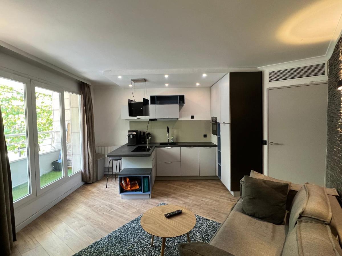 קורבוו Appartement T2 / La Defense מראה חיצוני תמונה